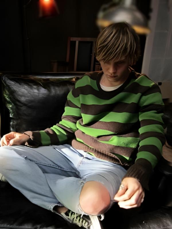 Tate Langdon Amer­i­can Hor­ror Sto­ry Striped Sweater