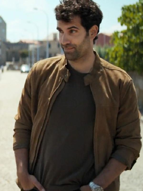 gangs-of-galicia-2024-tamar-novas-brown-suede-jacket
