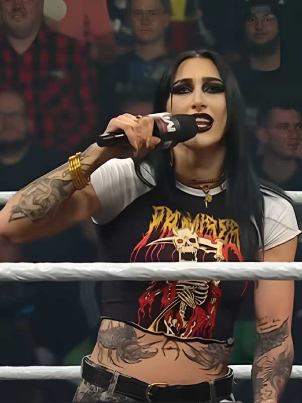 WWE Raw Rhea Ripley Graphic Cropped Tee