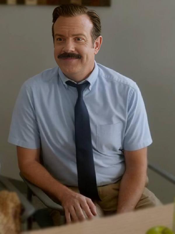 Ted Lasso S04 Jason Sudeikis Blue Shirt